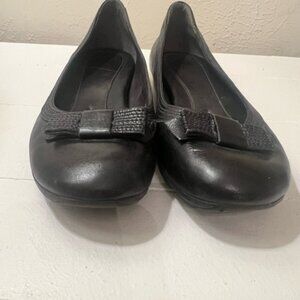 Nurture Black Flats Size 7